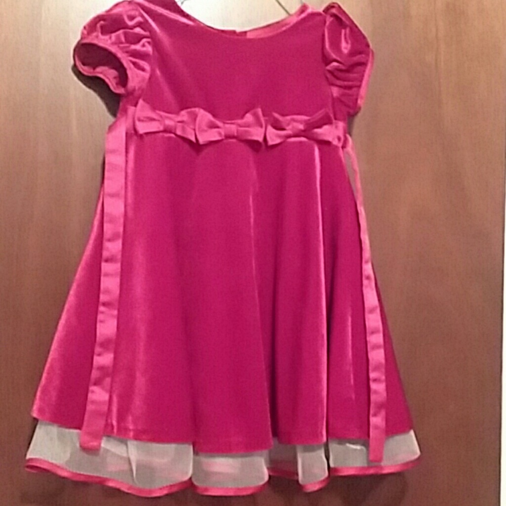Girls dress